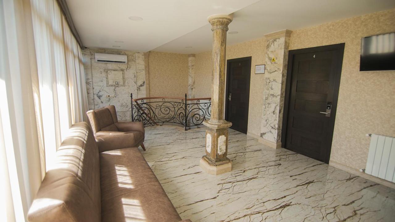 Hotel Juralius Тбилиси Экстерьер фото