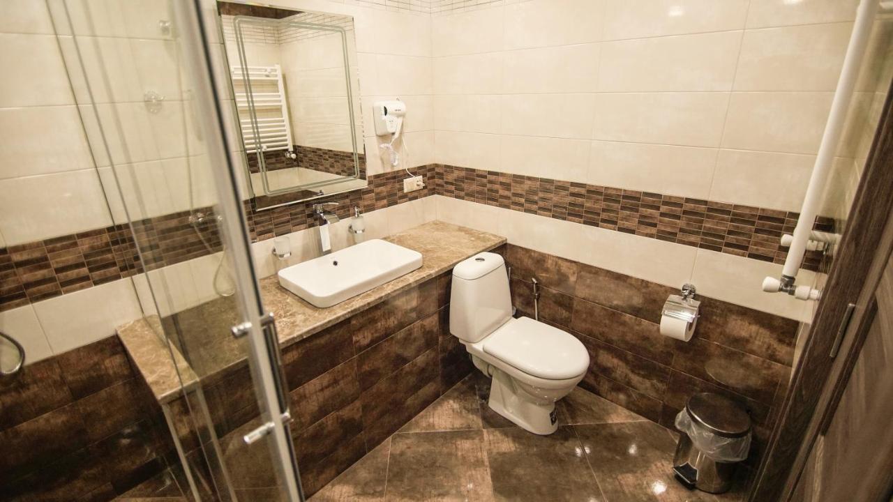 Hotel Juralius Тбилиси Экстерьер фото