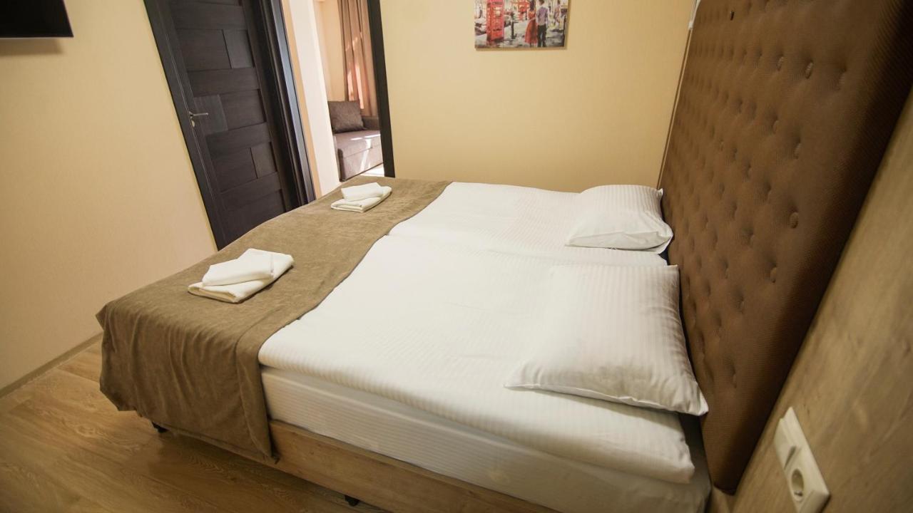 Hotel Juralius Тбилиси Экстерьер фото