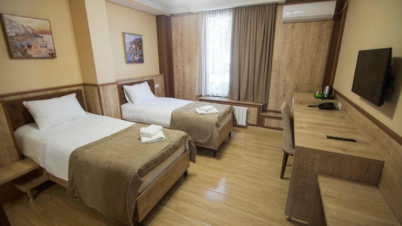 Hotel Juralius Тбилиси Экстерьер фото