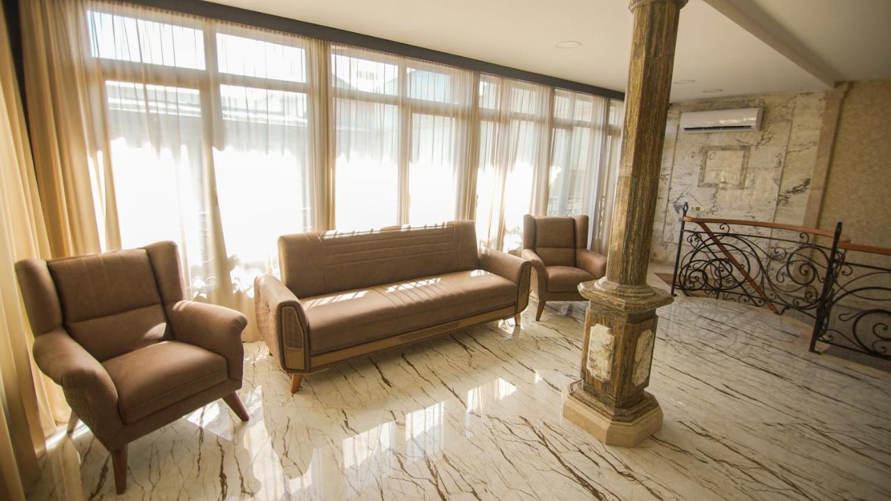 Hotel Juralius Тбилиси Экстерьер фото